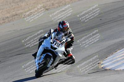 media/Jan-08-2022-SoCal Trackdays (Sat) [[1ec2777125]]/Turn 10 (2pm)/